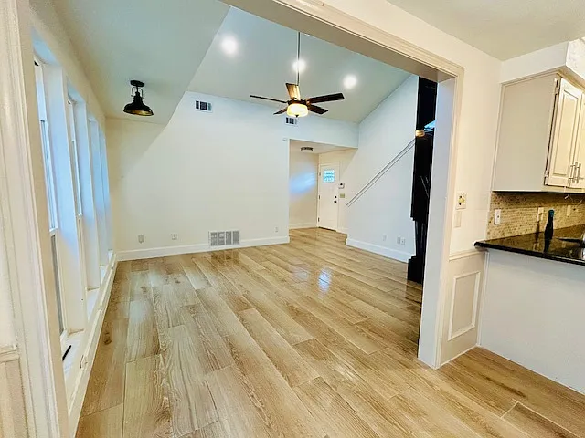 17119 Upper Bay Rd — Photo 14