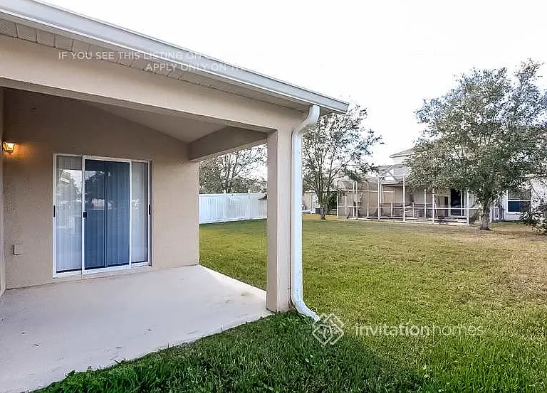 7413 Pulteney Dr — Photo 14