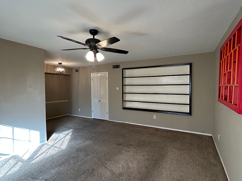 1st image of 12888 Montfort Dr APT 167