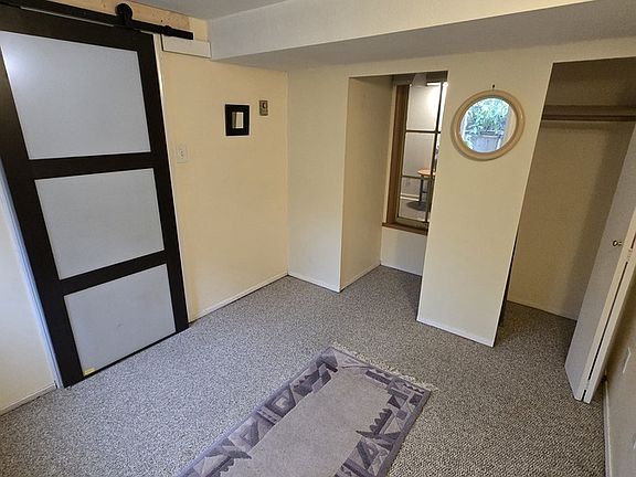 2nd image of 2337 Mouldstade Rd #Basement