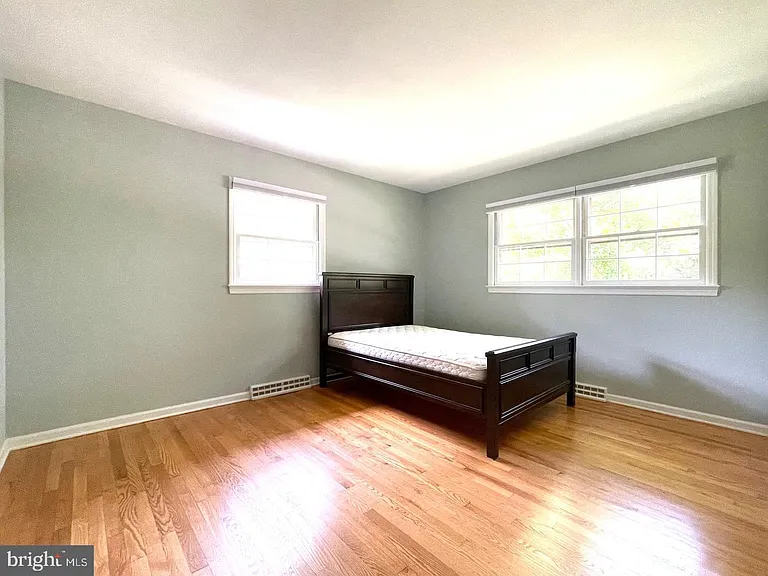 33 Monroe Ln — Photo 16