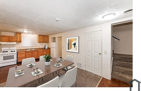 1st image of 1081 Cumberland Dr #2