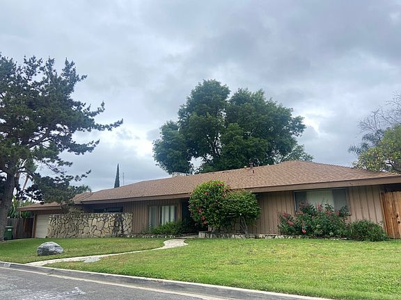 2nd image of 1243 Padonia Ave