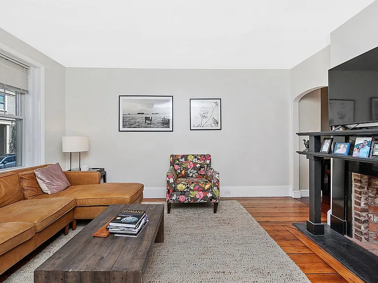 15 Park St — Photo 4