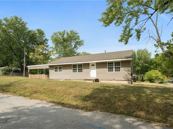824 S Harkless St, Independence, MO 64050