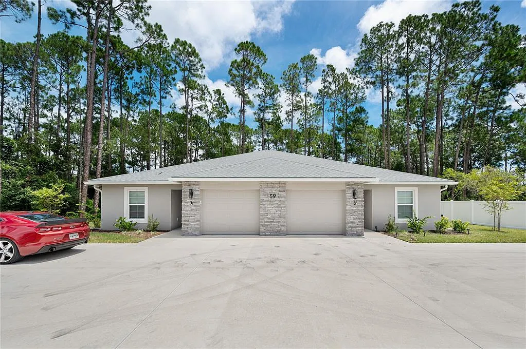 3 bed, 2.0 bath, 1367 sqft, $1,699 — Photo 2