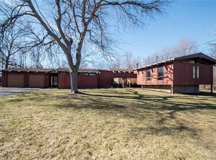 1375 Hogan Rd, Webster, NY 14580