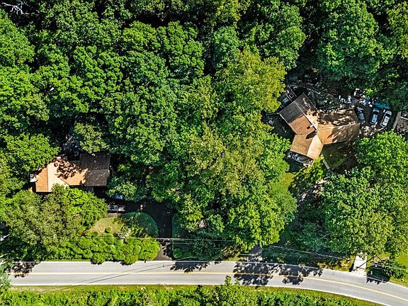 3rd image of 18025 Possum Point Rd
