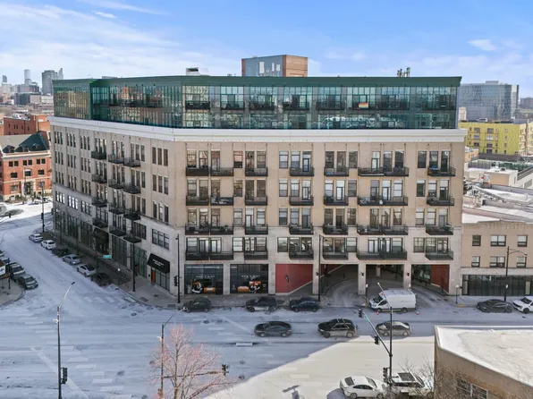 1645 W Ogden Ave Unit 439, Chicago, IL 60612