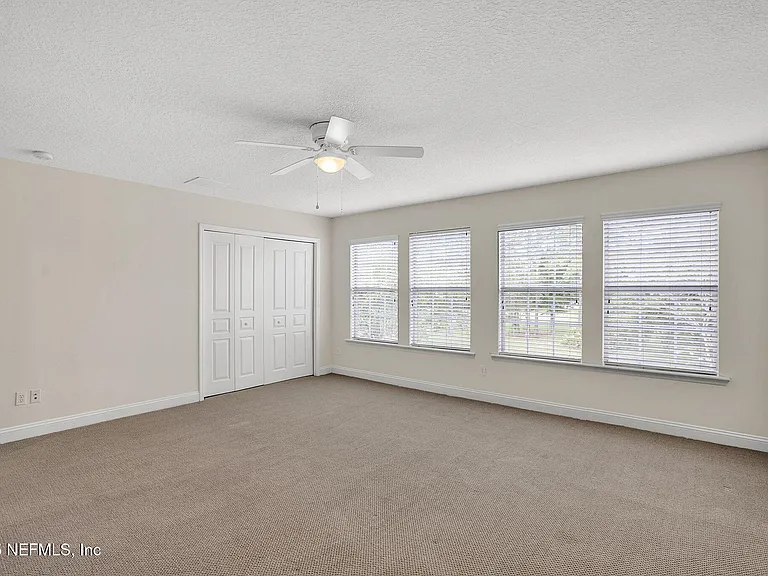 1761 Highland View Dr — Photo 18
