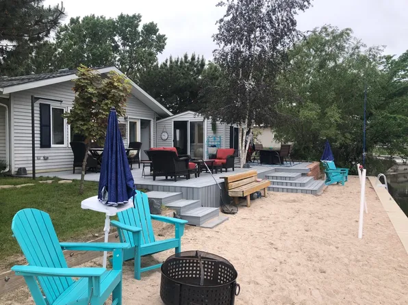 13 Fire Fly Dr, Columbus, NE 68601