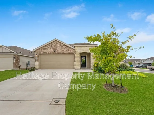 2700 Coral Valley, Seguin, TX 78155