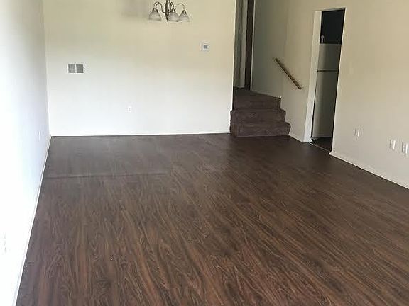 2nd image of 113 Snowshoe Ct APT 202