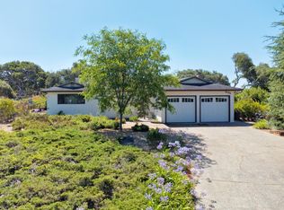 9495 S Century Oak Rd, Salinas, CA 93907