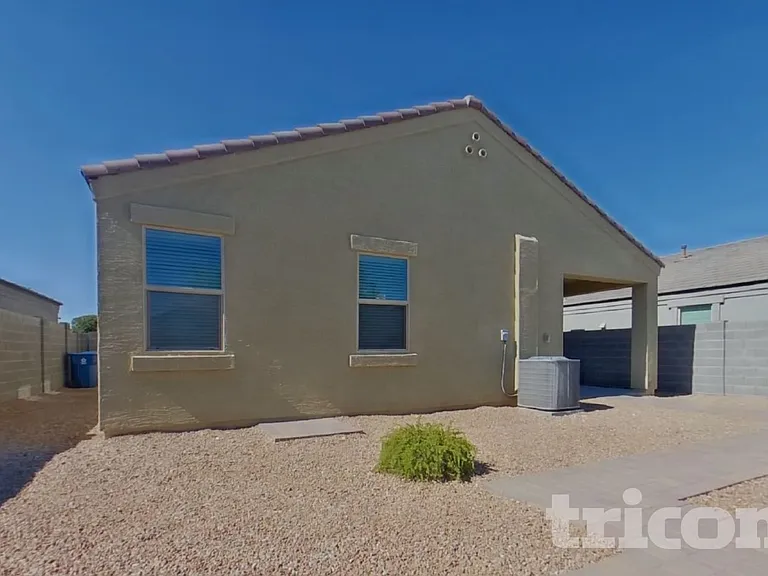 31062 W Mulberry Dr — Photo 15