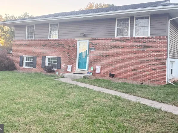 1801 N Brunswick St, Sterling, VA 20164