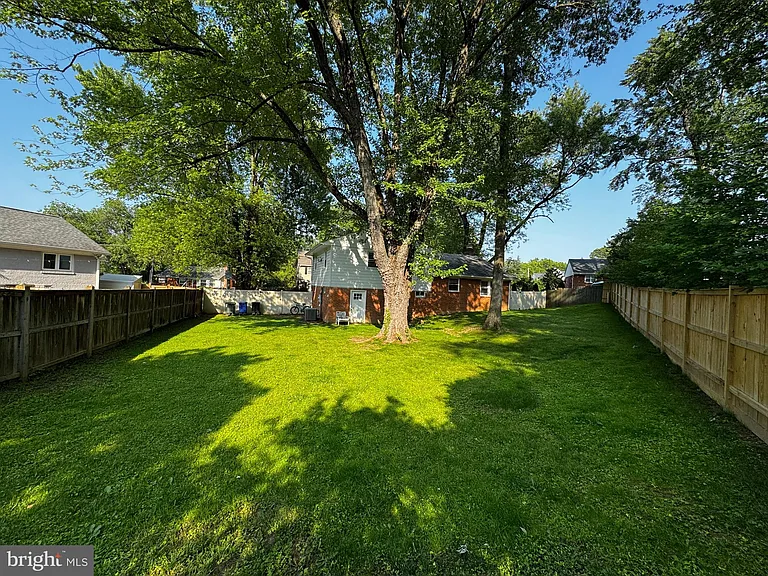3300 N Harrison St — Photo 29