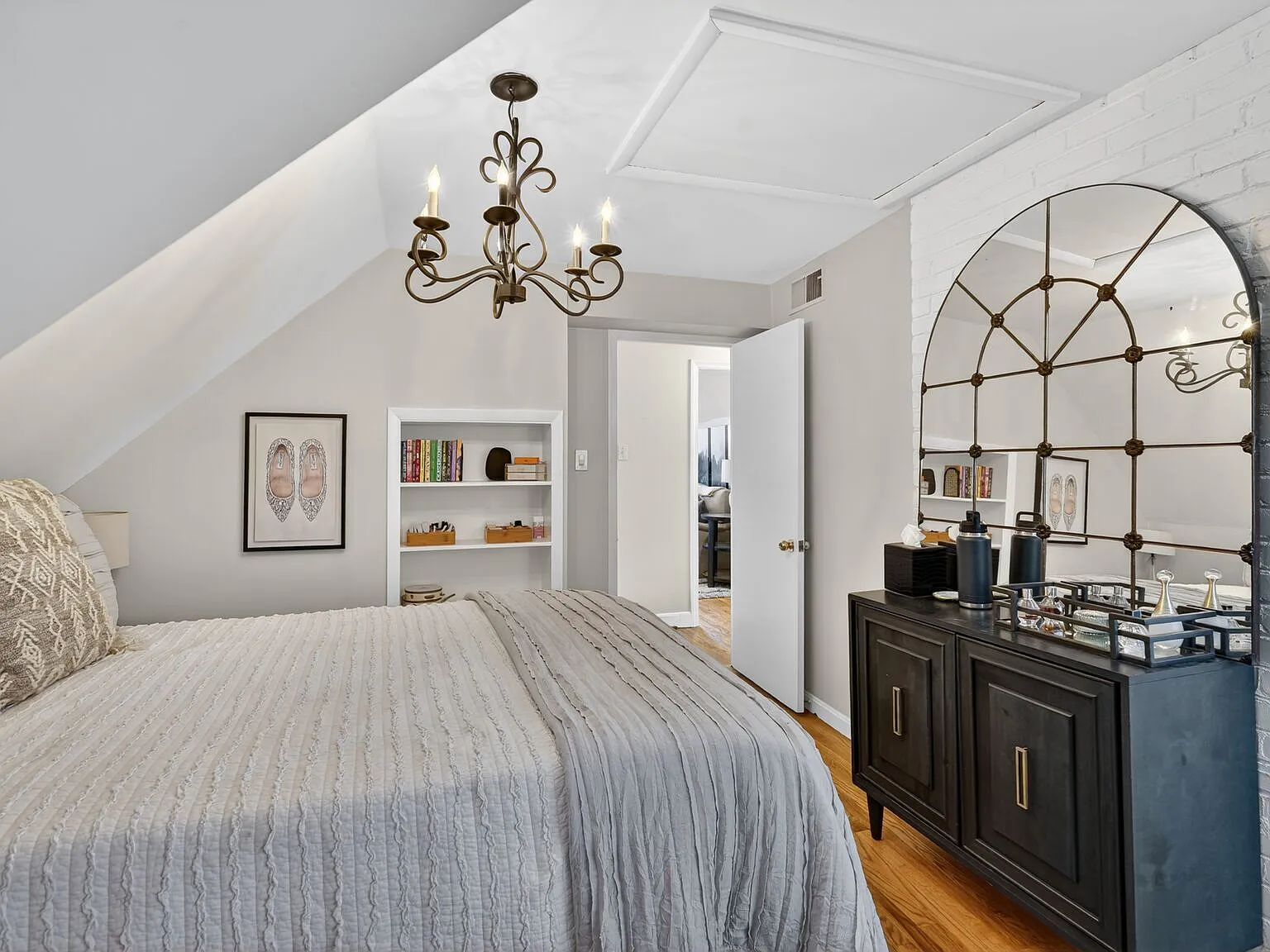 2802 Dawson Avenue - 1 — Photo 3