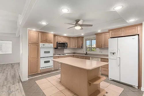 2819 W Louise Dr #2 Photo 1