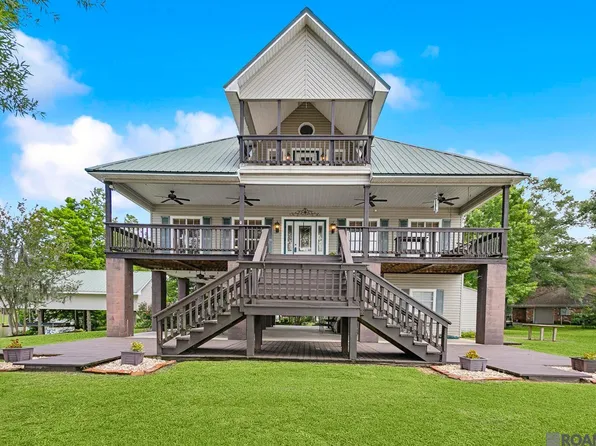 14403 Cabell St, Port Vincent, LA 70726