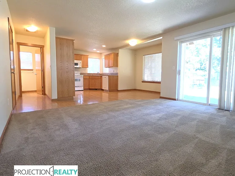 33918 SE Oak St — Photo 6