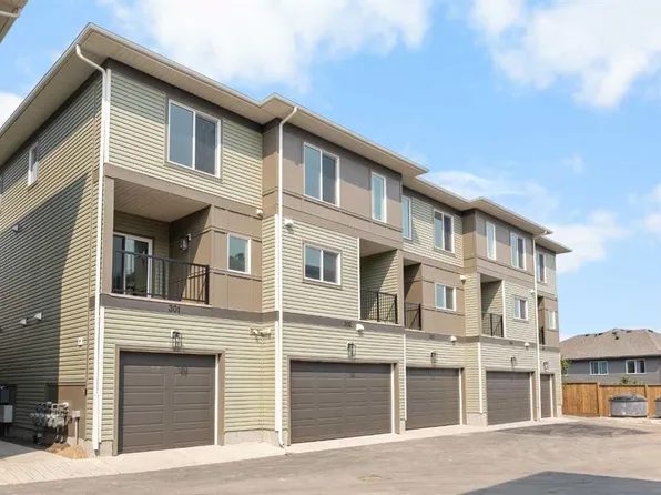 67 N Panatella Sq NW #301, Calgary, AB T3K 6C7