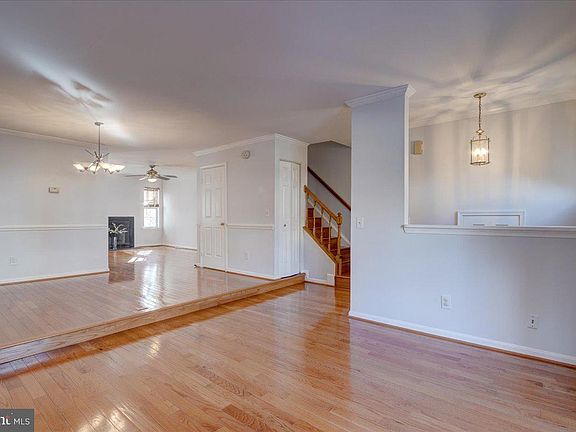 4th image of 12307 Sleepy Lake Ct