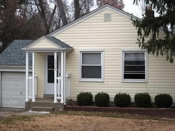 10307 Niblic Dr, Saint Louis, MO 63114