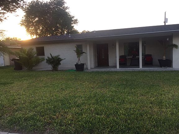 3rd image of 217 N 39th St