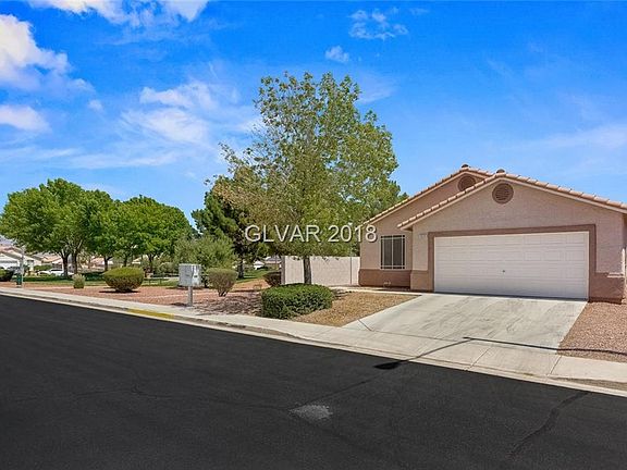 3rd image of 5524 Los Lobos St