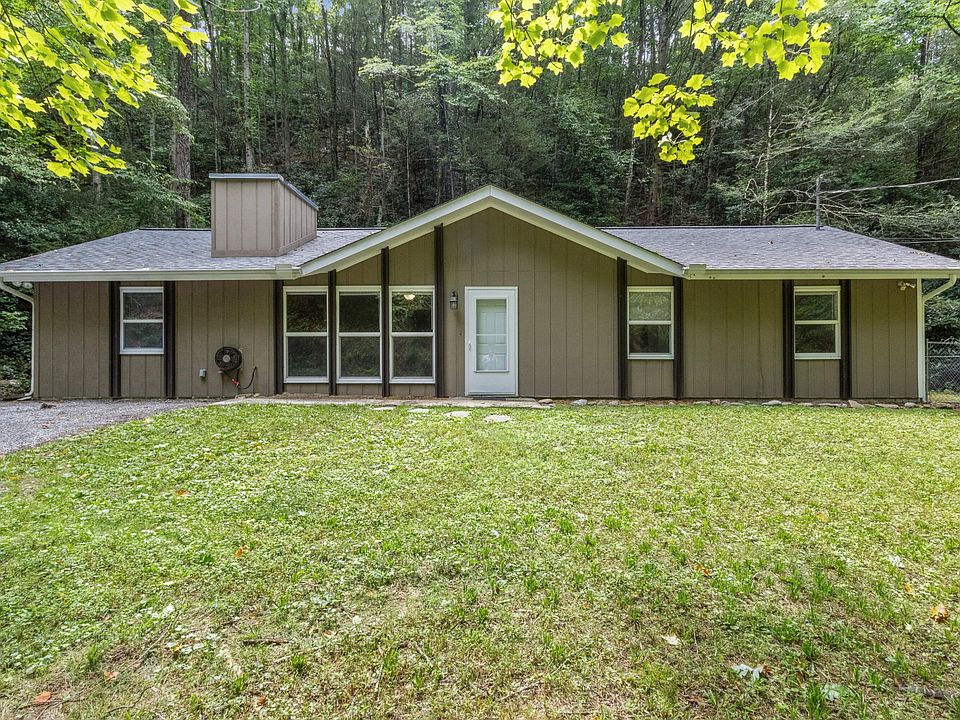 1st image of 334 Ownby Cir