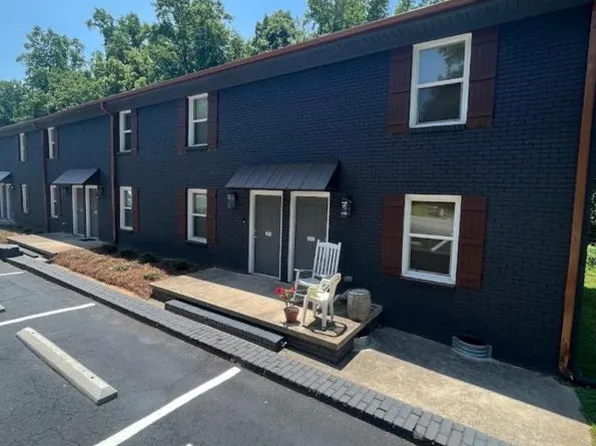 1448 Nottingham Rd, Kannapolis, NC 28081