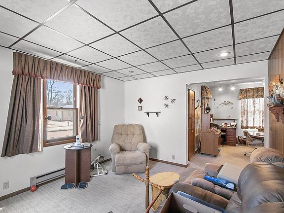 3rd image of 801 Park Street