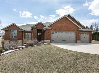 516 Mill Run, Dubuque, IA 52002