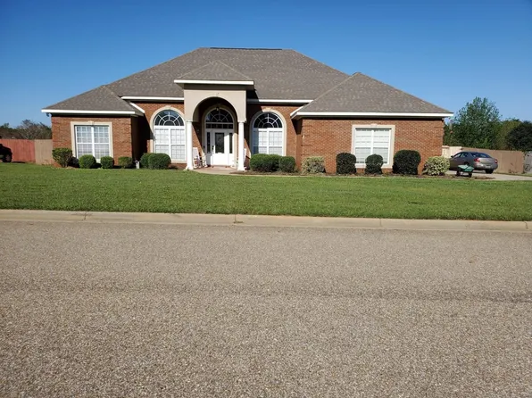 301 Red Dirt Rd, Enterprise, AL 36330