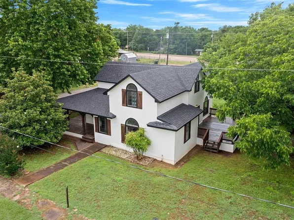 202 W Boston Ave, Fort Towson, OK 74735