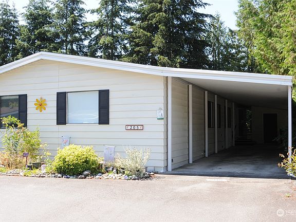 3rd image of 2500 S 370th St. #205