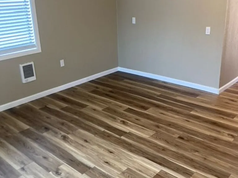 Churchill Village Apartments — Photo 15