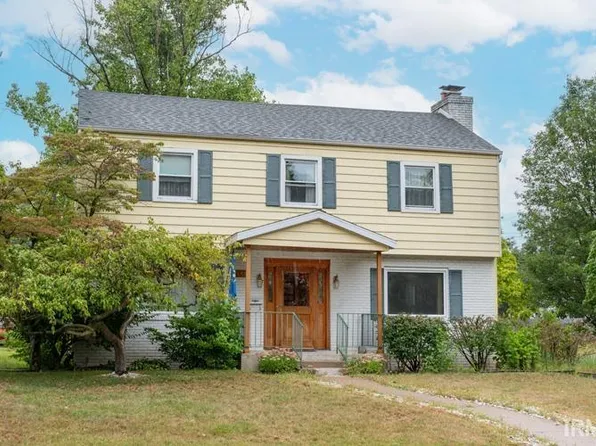 1445 E Lasalle Ave, South Bend, IN 46617