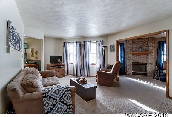 5th image of 1641 Edna Dr