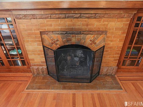 4th image of 81 Westwood Dr