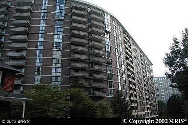 1st image of 4620 N Park Ave APT 408W