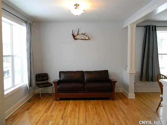 4th image of 405 Homewood Dr
