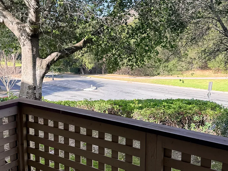 103 Tuscany Ct — Photo 43