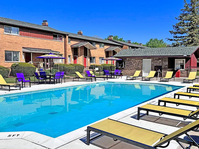 Village Townhomes — Photo 6