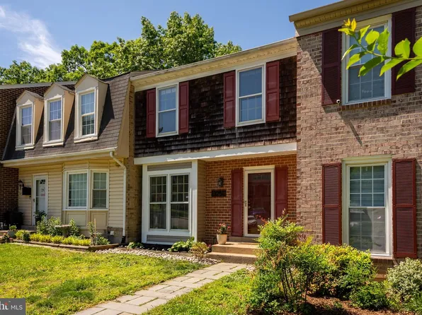 3251 Foothill St, Woodbridge, VA 22192