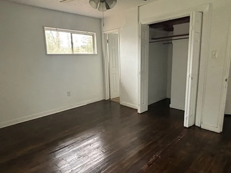 1652 Kentwood Dr — Photo 10