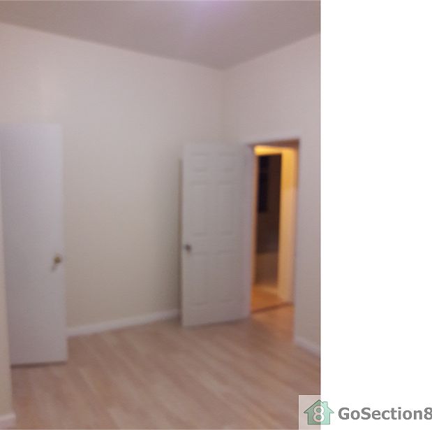 2nd image of 2103 Tiebout Ave #1