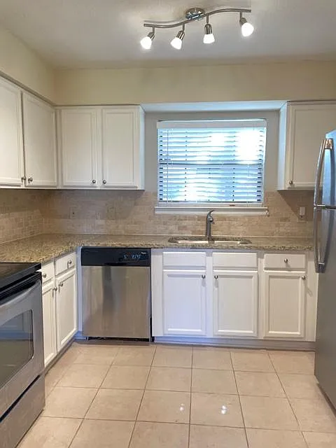 2362 Parsonage Rd — Photo 4