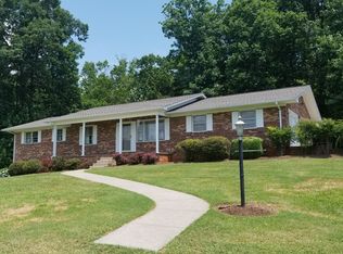 1698 Fishburn Mountain Rd, Rocky Mount, VA 24151
